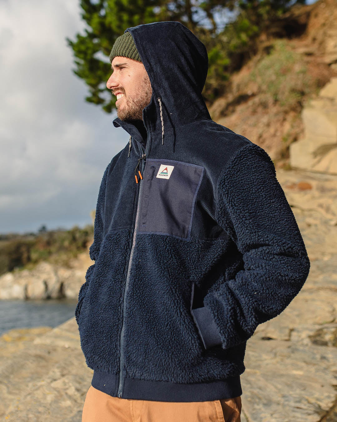 Adventure Recycled Sherpa Fleece Deep Navy – Passenger