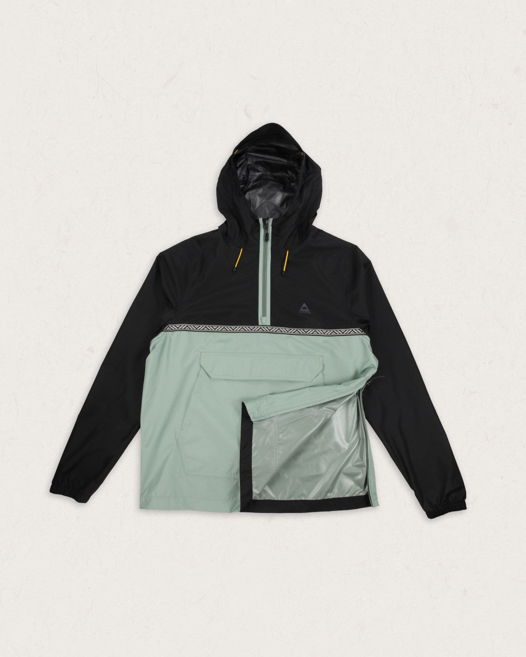 Flow 1/2 Zip Recycled Waterproof Jacket - True Black/Pistachio