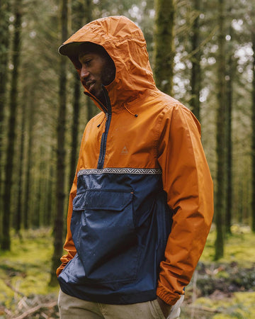 Flow 1/2 Zip Water Resistant Jacket Glazed Ginger/Deep Navy